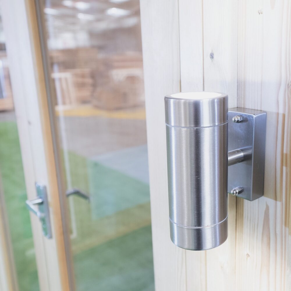 Vista Traditional Studio™ – Classic Insulated Garden Room