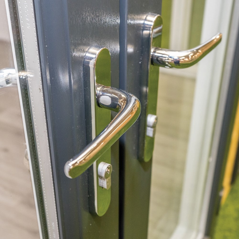 Vista Traditional Studio™ – Classic Insulated Garden Room